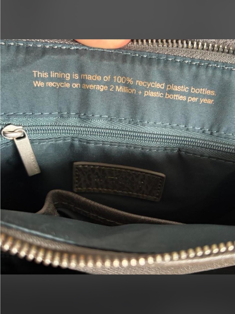 Matt & Nat Grey Crossbody Adjustable Leather Messenger Bag/Purse - Picture 6 of 8